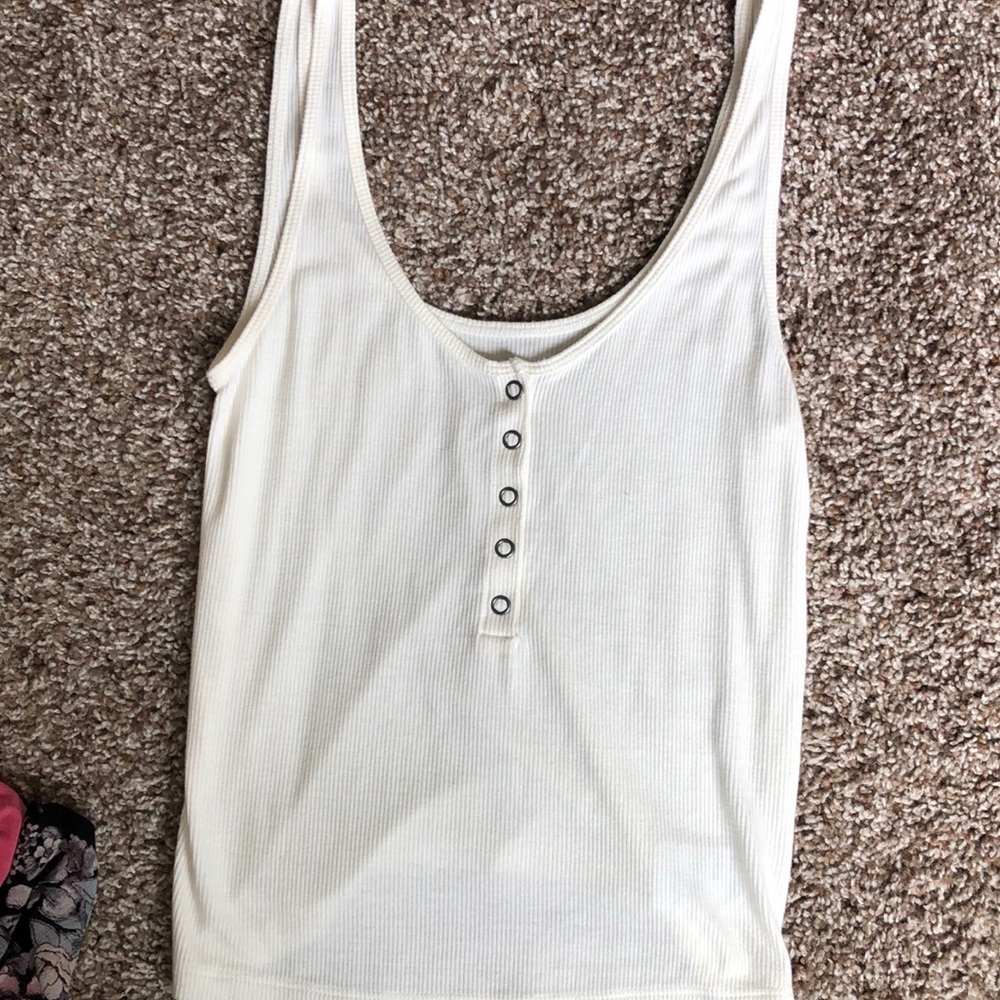 Soft & sexy ribbed tank from AEO